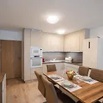 Apartment Myflat Wave Amber