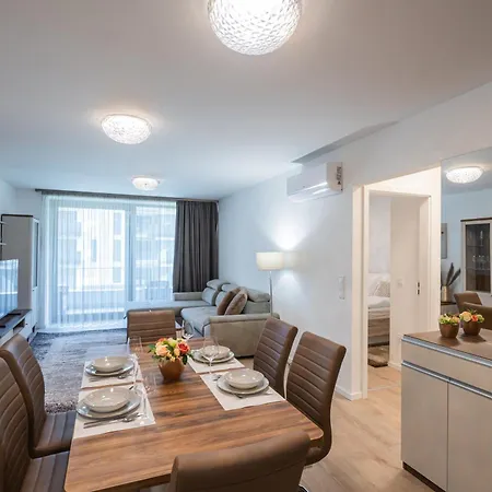 Myflat Wave Amber Апартаменты Шиофок