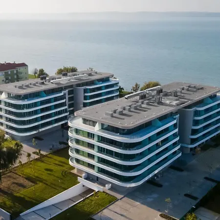 Myflat Wave Amber * Siófok