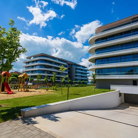 Myflat Wave Amber Апартаменты