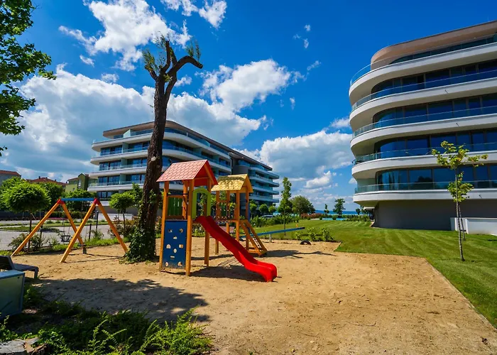 Myflat Wave Amber Апартаменты *